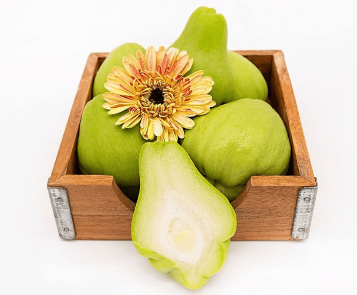 Chayote fruit - plants bank